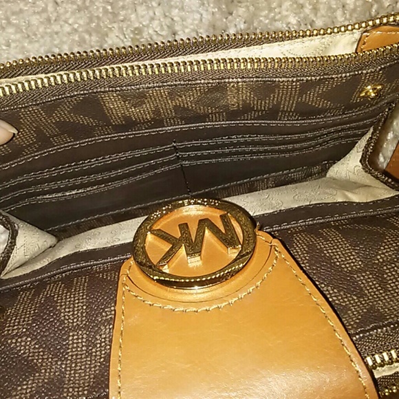 Crossbody Michael Kors bag - Picture 4 of 7